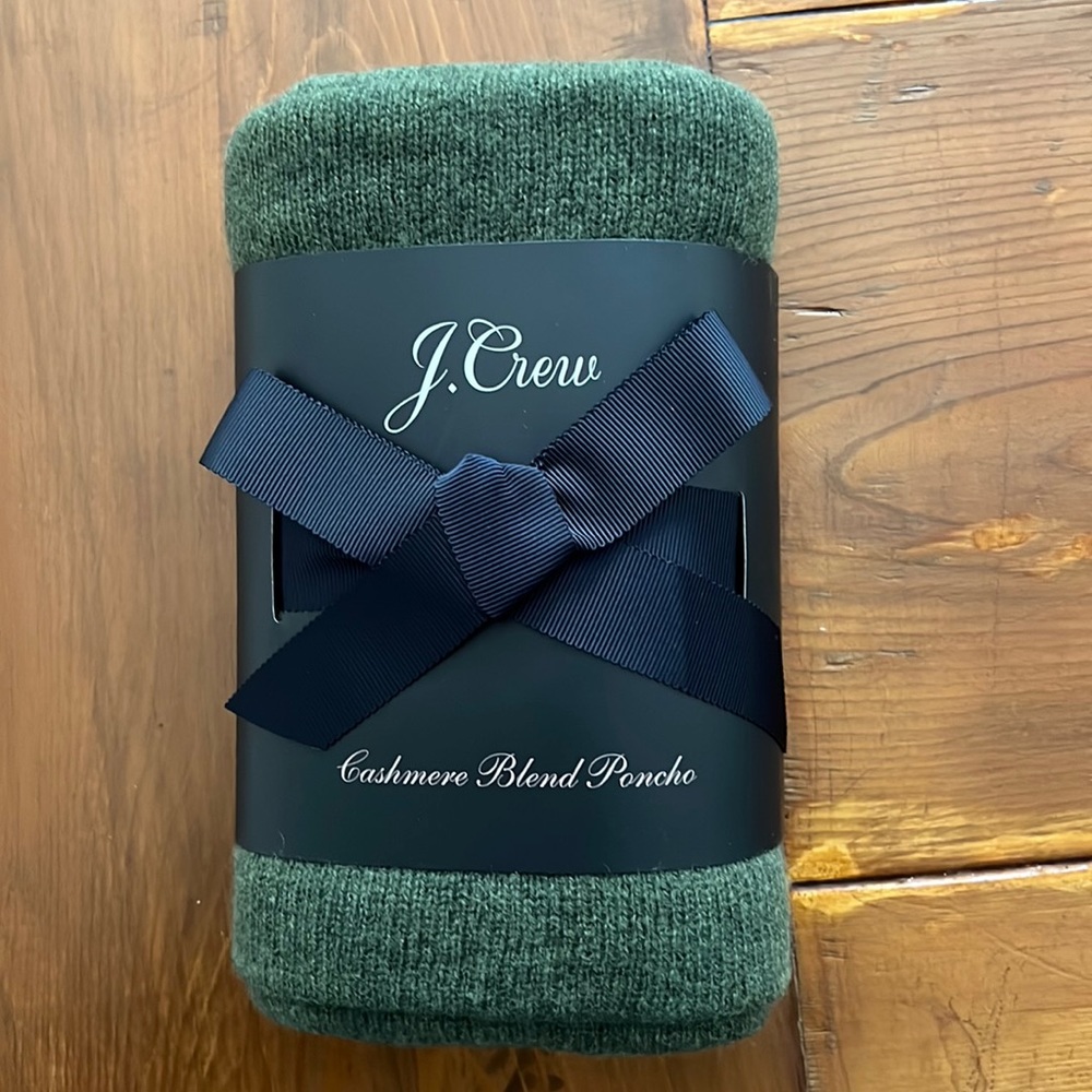 JCrew Cashmere Blend Poncho in Heather Laurel
